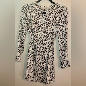 LOFT long sleeve shift dress